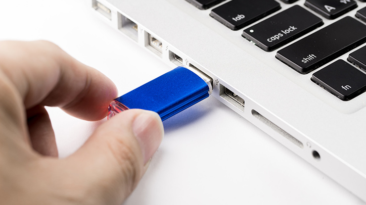 USB Flash Bellek